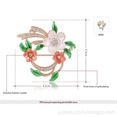 Women brooch, copper alloy plated with white/rose gold and enamel flower